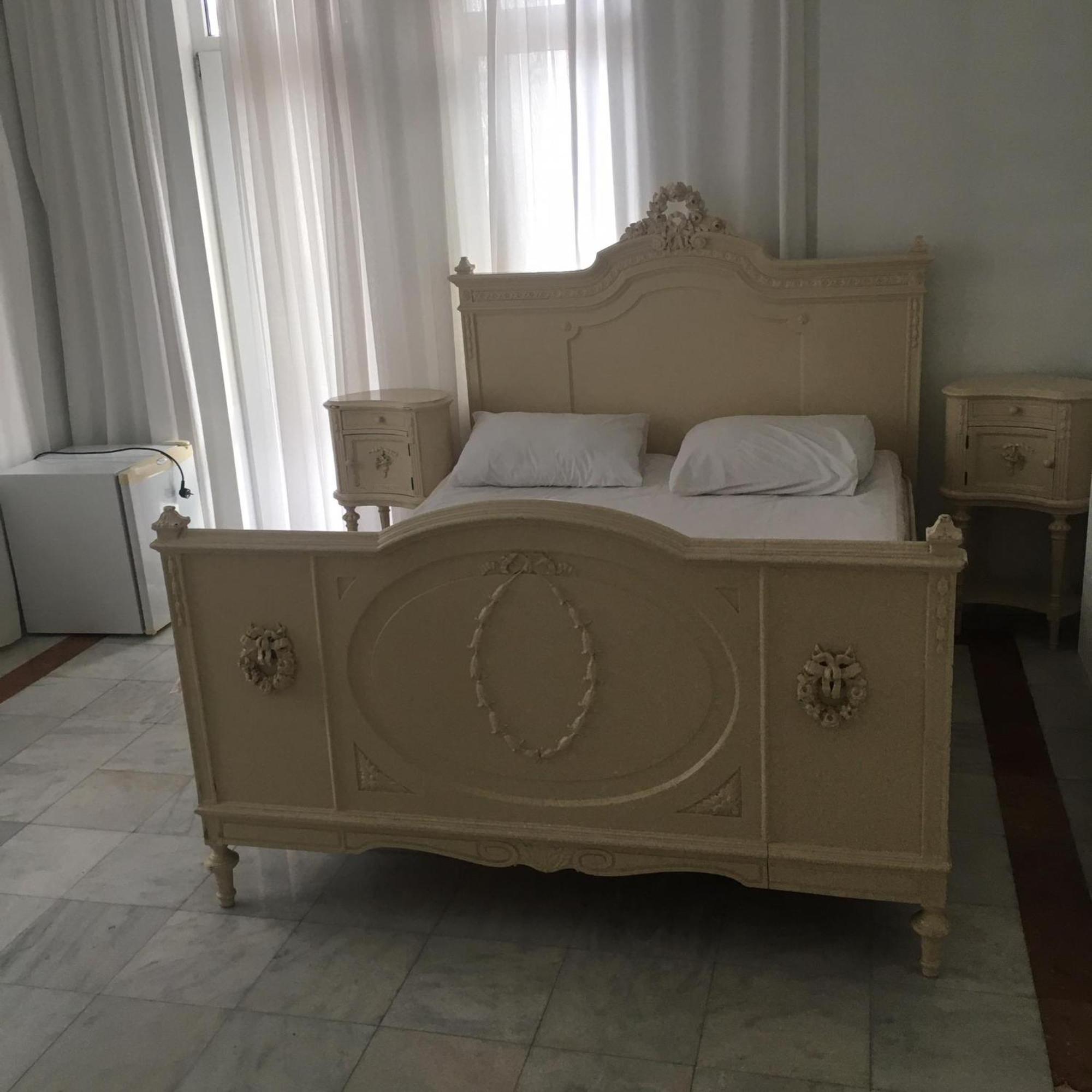 Rcheuli Hotel Батуми Екстериор снимка
