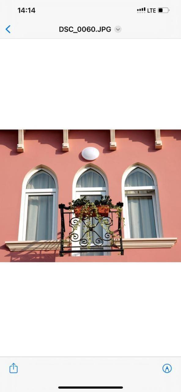 Rcheuli Hotel Батуми Екстериор снимка