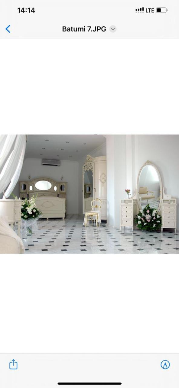 Rcheuli Hotel Батуми Екстериор снимка