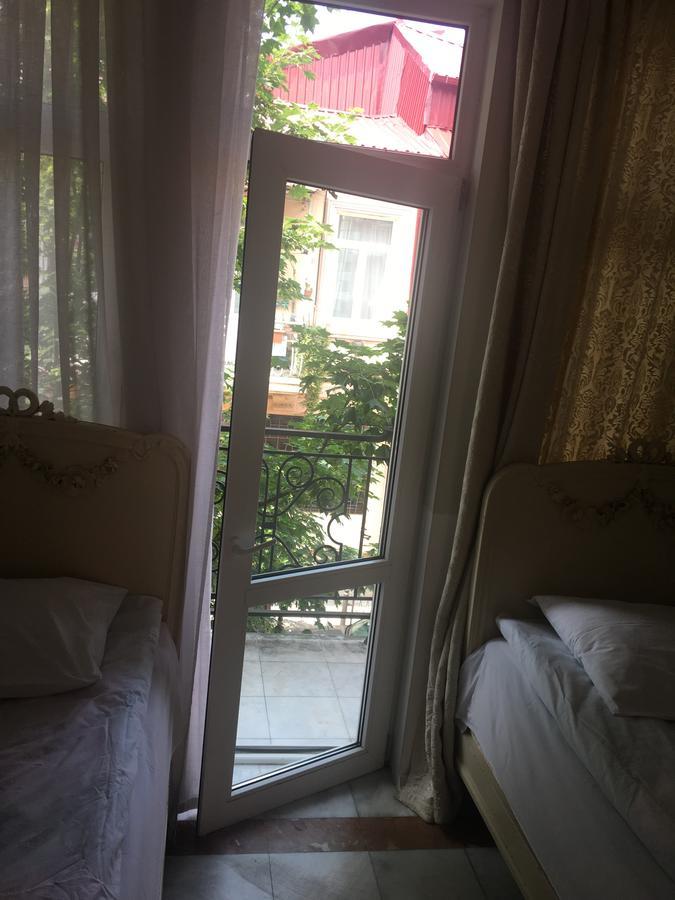 Rcheuli Hotel Батуми Екстериор снимка