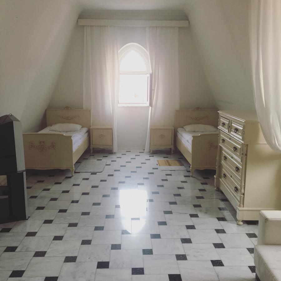 Rcheuli Hotel Батуми Екстериор снимка